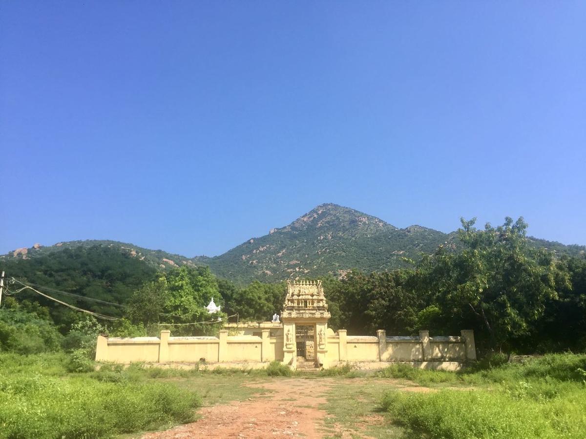 Sathya Guest House Tiruvannāmalai Exterior foto